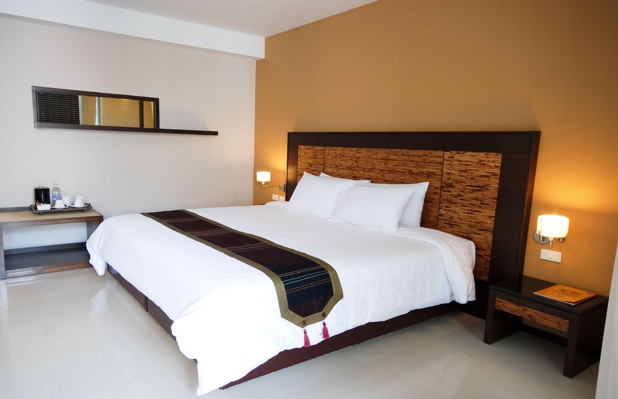 Tara Mantra Cha-Am Resort Exterior photo