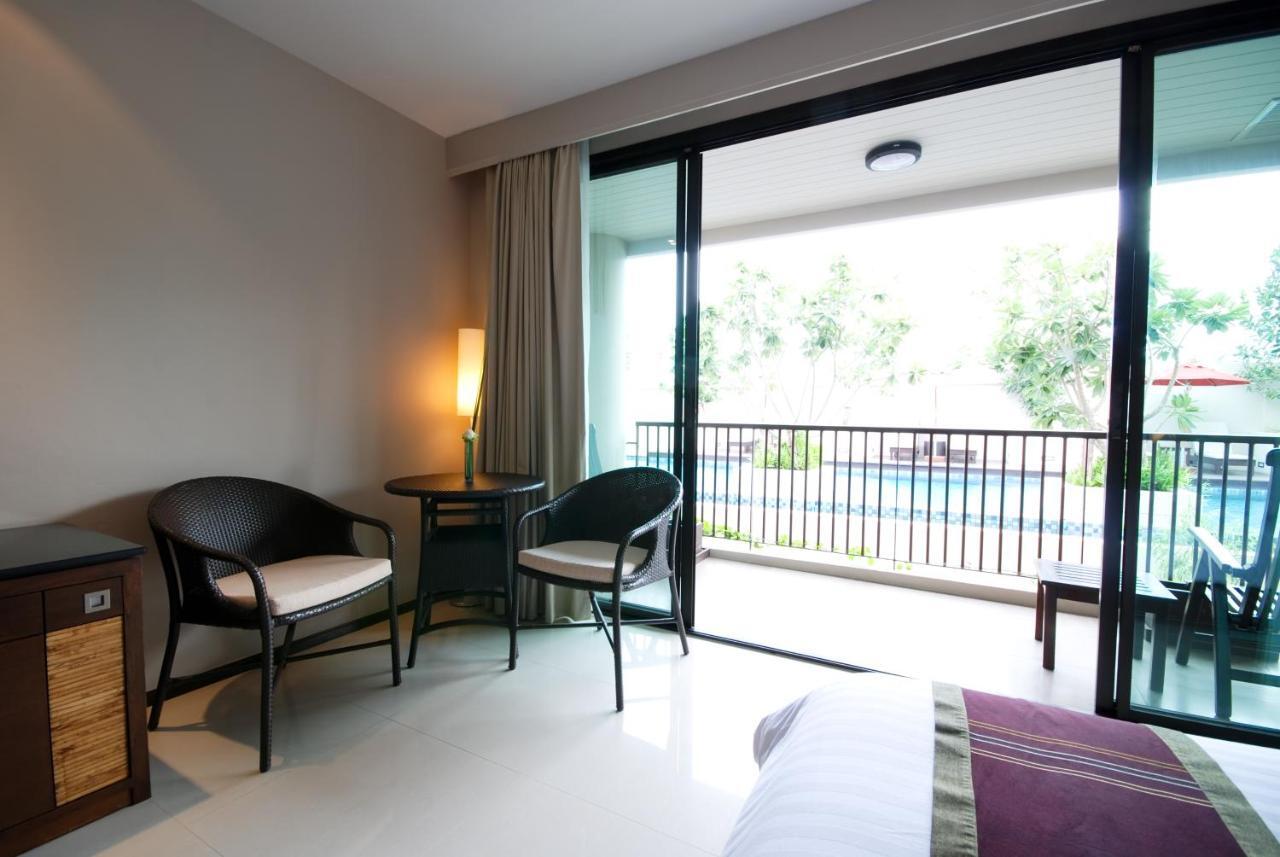 Tara Mantra Cha-Am Resort Exterior photo