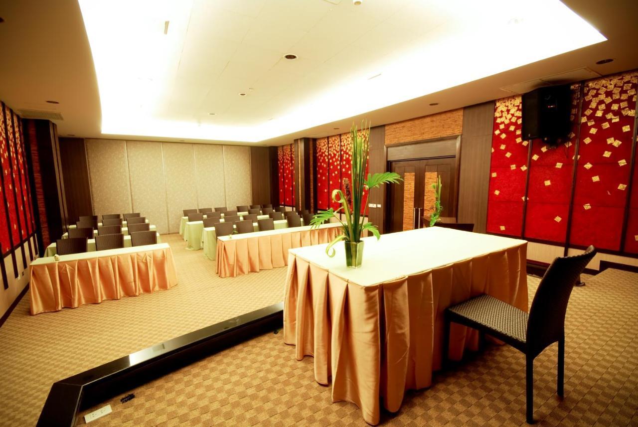 Tara Mantra Cha-Am Resort Exterior photo